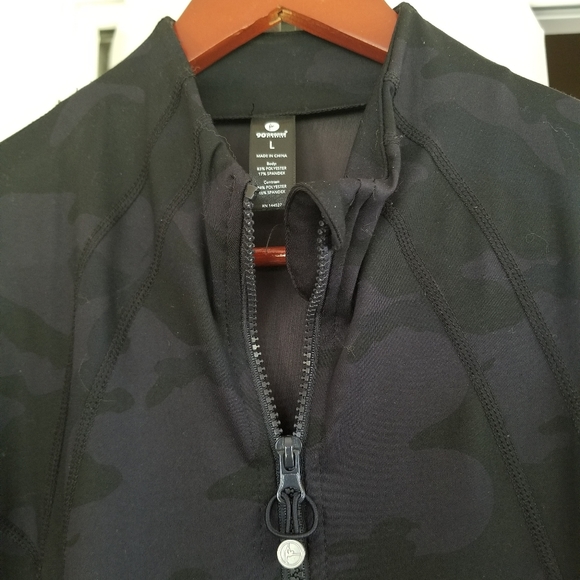 Jacket - Picture 2 of 5